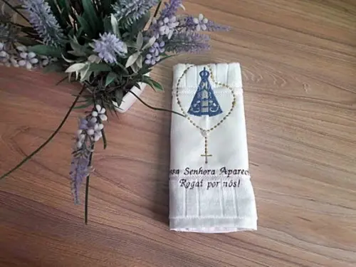 Toalha de Lavabo Bordada Nossa Senhora