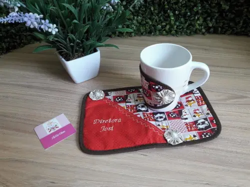 Caneca/mug-hug Personalizada
