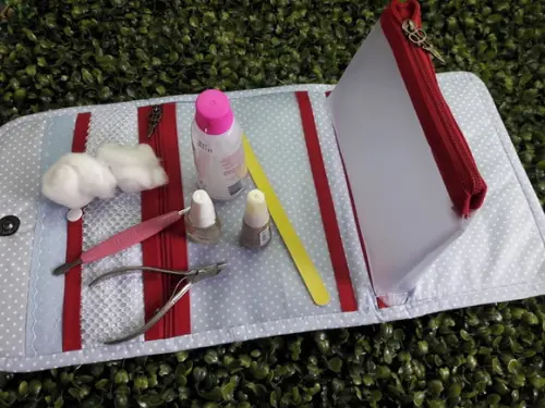 Kit Manicure Necessaire