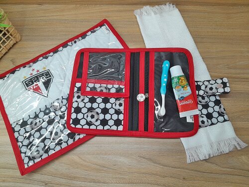 Kit  Higiene Bucal +Toalhinha+Jogo Americano Personalizado