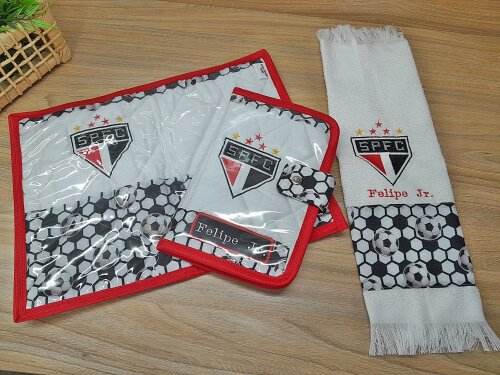 Kit  Higiene Bucal +Toalhinha+Jogo Americano Personalizado
