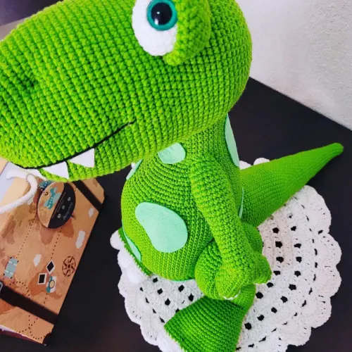 T-rex Amigurumi