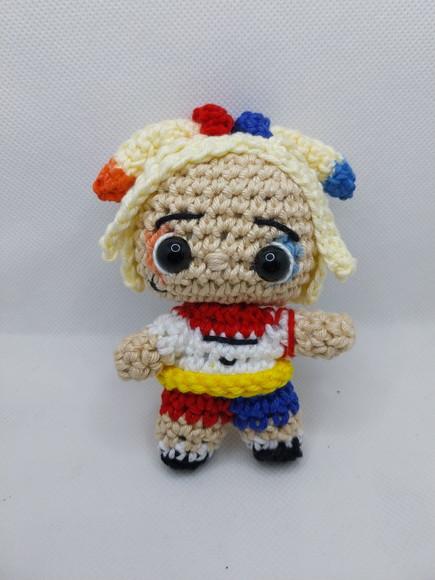 Amigurumi Arlequina Mini