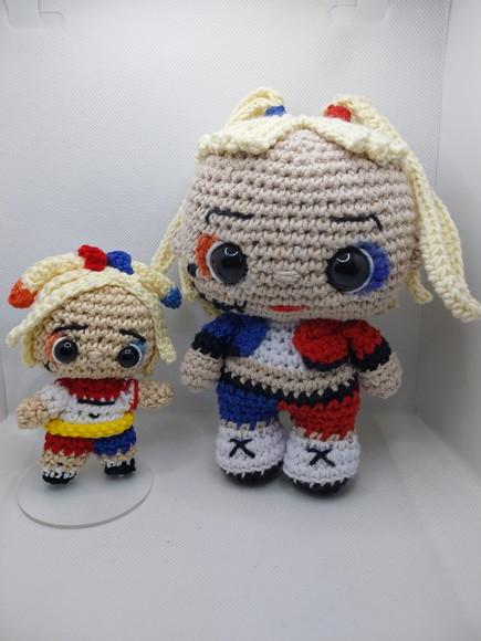 Amigurumi Arlequina Mini