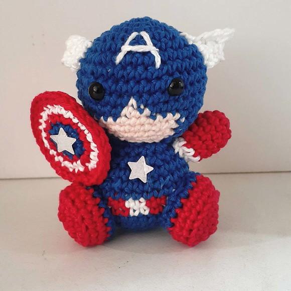 Amigurumi Mini Capitão América