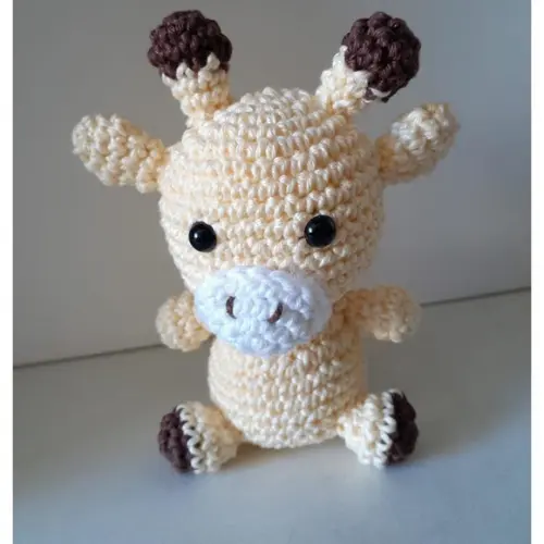 Amigurumi Mini Girafa