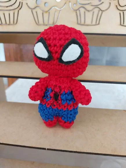 Chaveiro Amigurumi Homem Aranha
