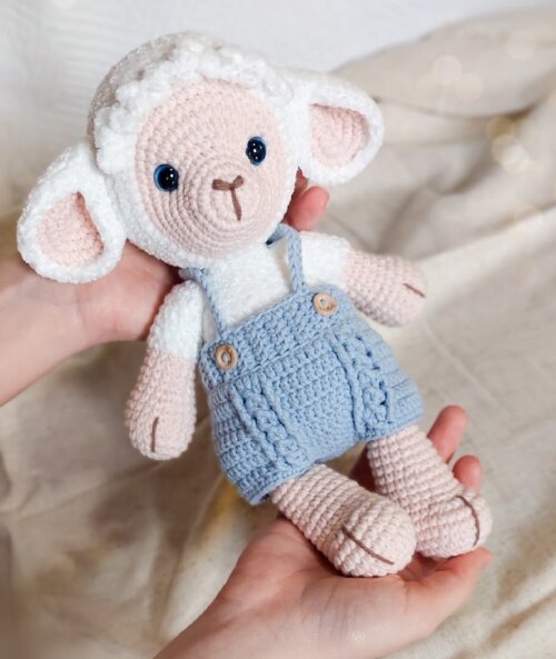 Ovelha Amigurumi