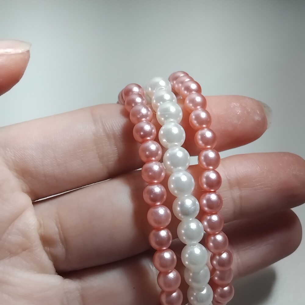 Pulseiras em miçanga