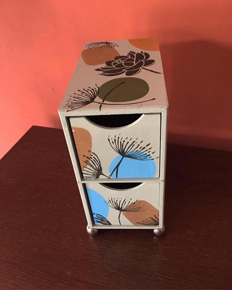 Caixa Alta com Pintura Orgânica