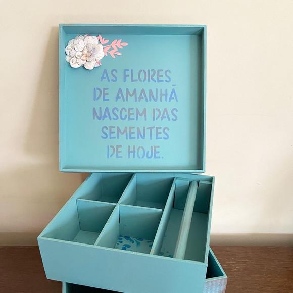 Caixa de Bijuterias Alta