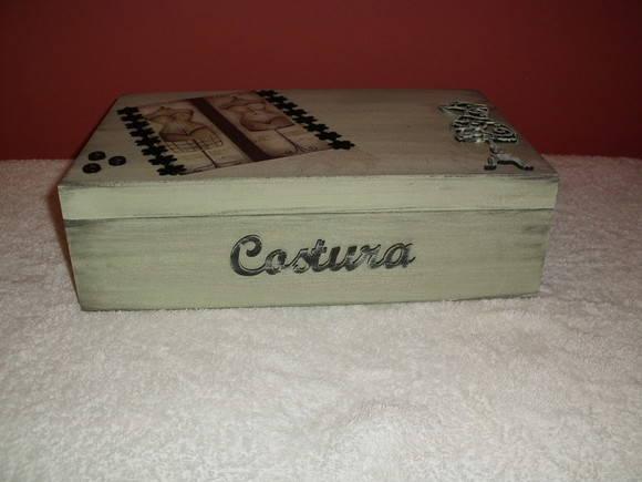 Caixa de Costura Retrô