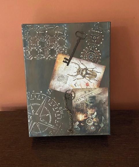 Caixa Livro Steampunk Masculina