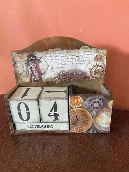 Calendário Permanente de Mesa