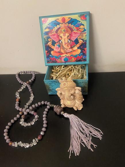 Ganesha Gesso na Caixa Decorada