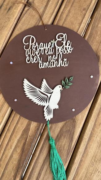 Guirlanda de Páscoa Ele Vive