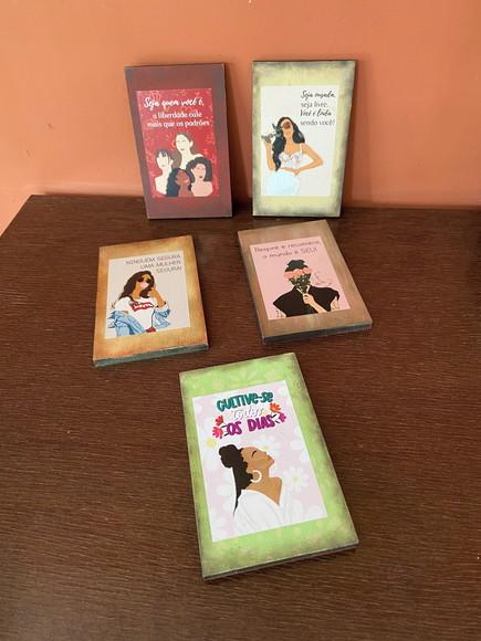 Kit de 5 Quadrinhos Mulheres