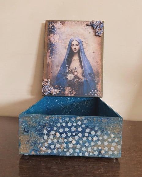 Kit Nossa Senhora das Graças Baby com Caixa Decorada