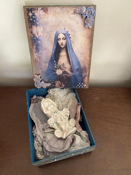 Kit Nossa Senhora das Graças Baby com Caixa Decorada
