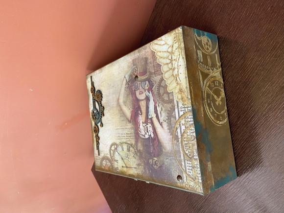 Maleta Steampunk Decorativa