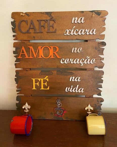Placa Cantinho Café com Xícaras