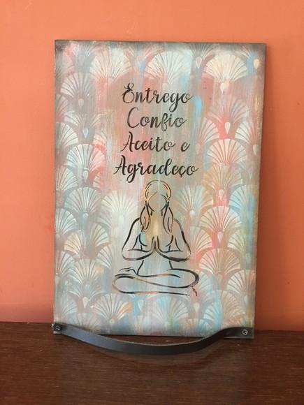 Placa Decorativa Yoga / Chaves