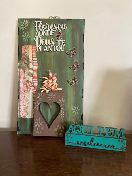 Placa Floral Decorativa
