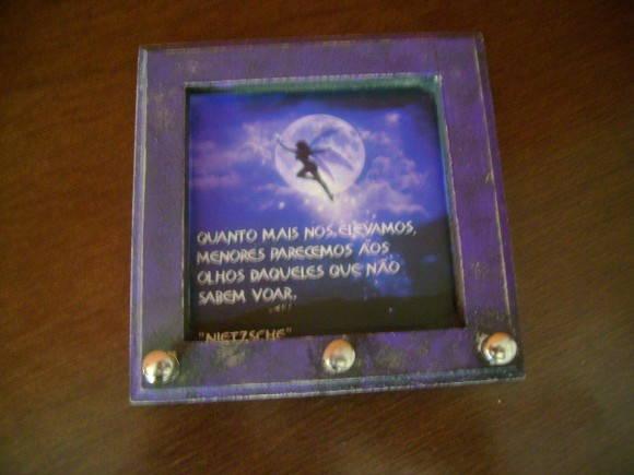 Porta Colar Longo
