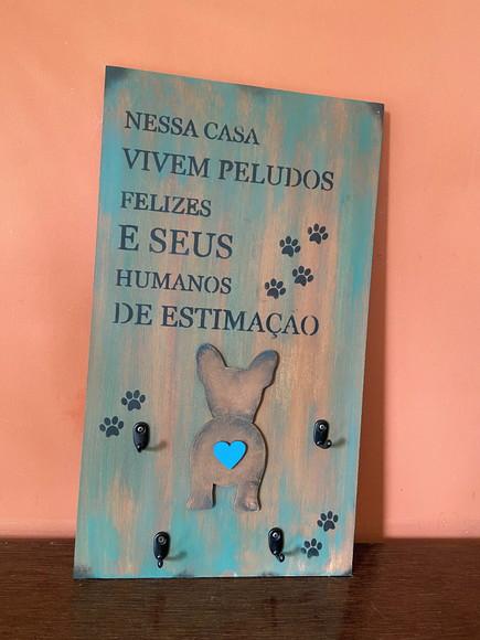 Porta Coleiras Cachorro