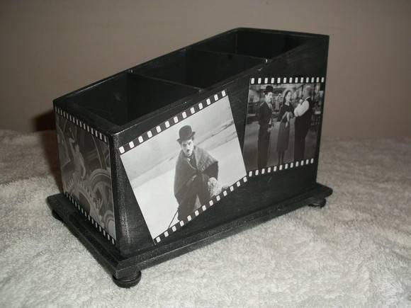 Porta Controle Remoto Charlie Chaplin 04
