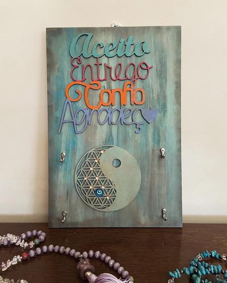 Quadro Entrego Confio Aceito Agradeço