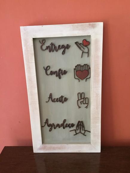 Quadro Entrego Confio Aceito Agradeço