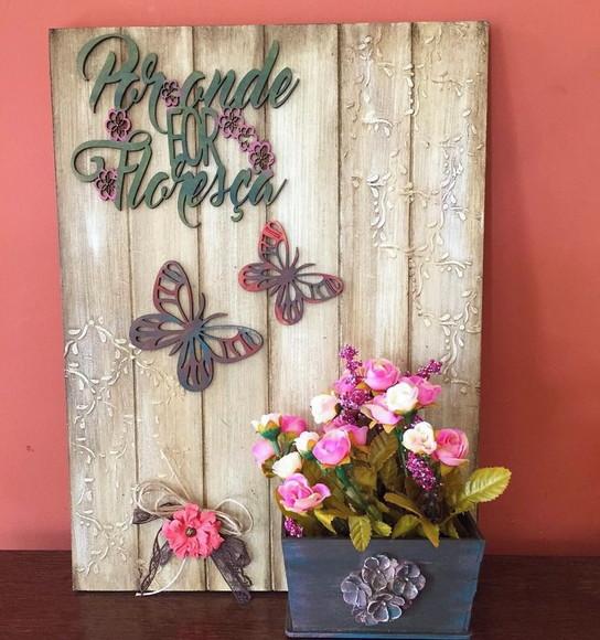 Quadro Rústico Borboletas e Flores