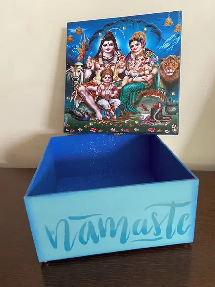 Caixa Shiva e Parvati