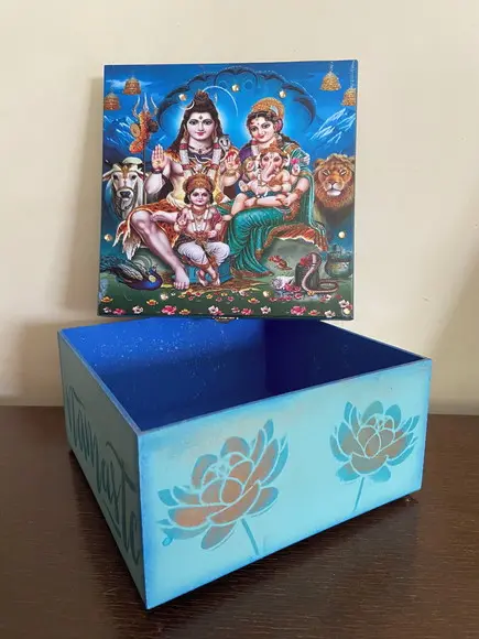 Caixa Shiva e Parvati