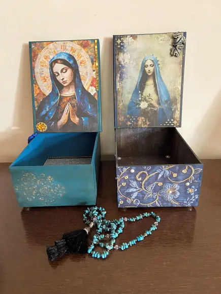 Caixas Oratórios com Imagem de Santas