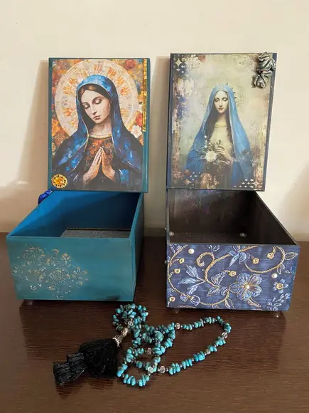 Caixas Oratórios com Imagem de Santas