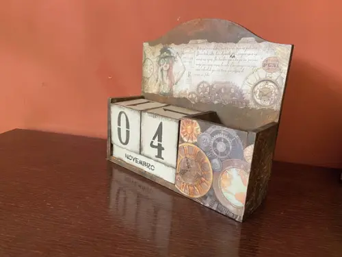 Calendário Permanente de Mesa