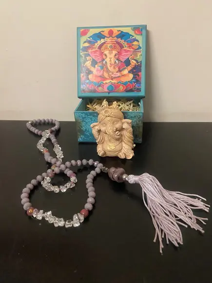 Ganesha Gesso na Caixa Decorada