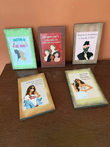 Kit de 5 Quadrinhos Mulheres