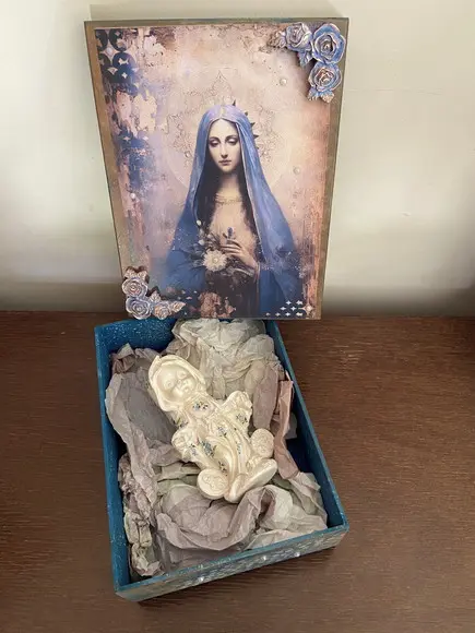 Kit Nossa Senhora das Graças Baby com Caixa Decorada