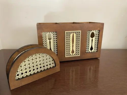 Kit Porta Talheres Palha Indiana e Porta Guardanapos