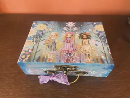 Maleta em mdf Meninas
