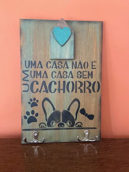 Porta Coleiras Cachorro
