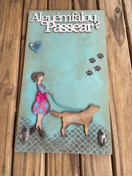 Porta Coleiras Vamos Passear 05