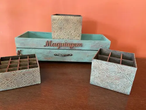 Porta Maquiagem com Gaveta