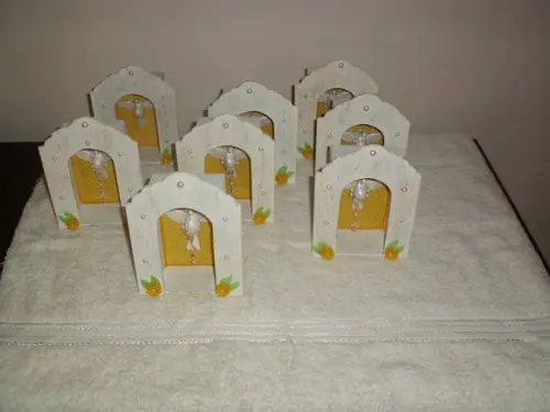 Relicários Espírito Santo para Batizado
