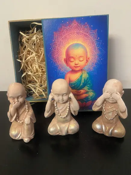 Trio de Budas Sábios