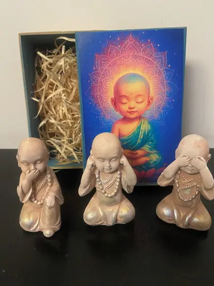 Trio de Budas Sábios