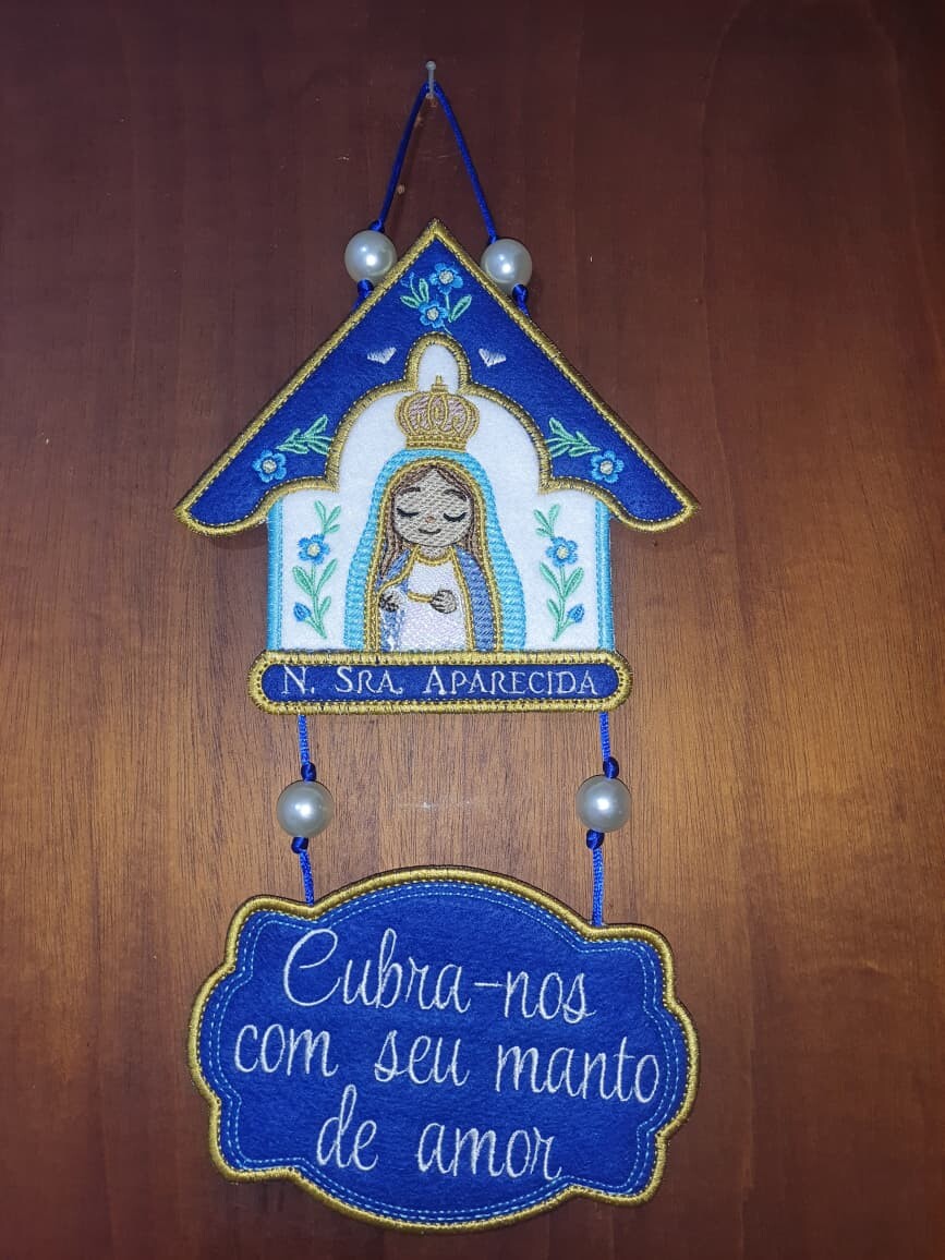 Adorno de Porta Bordado de Nossa Senhora Aparecida